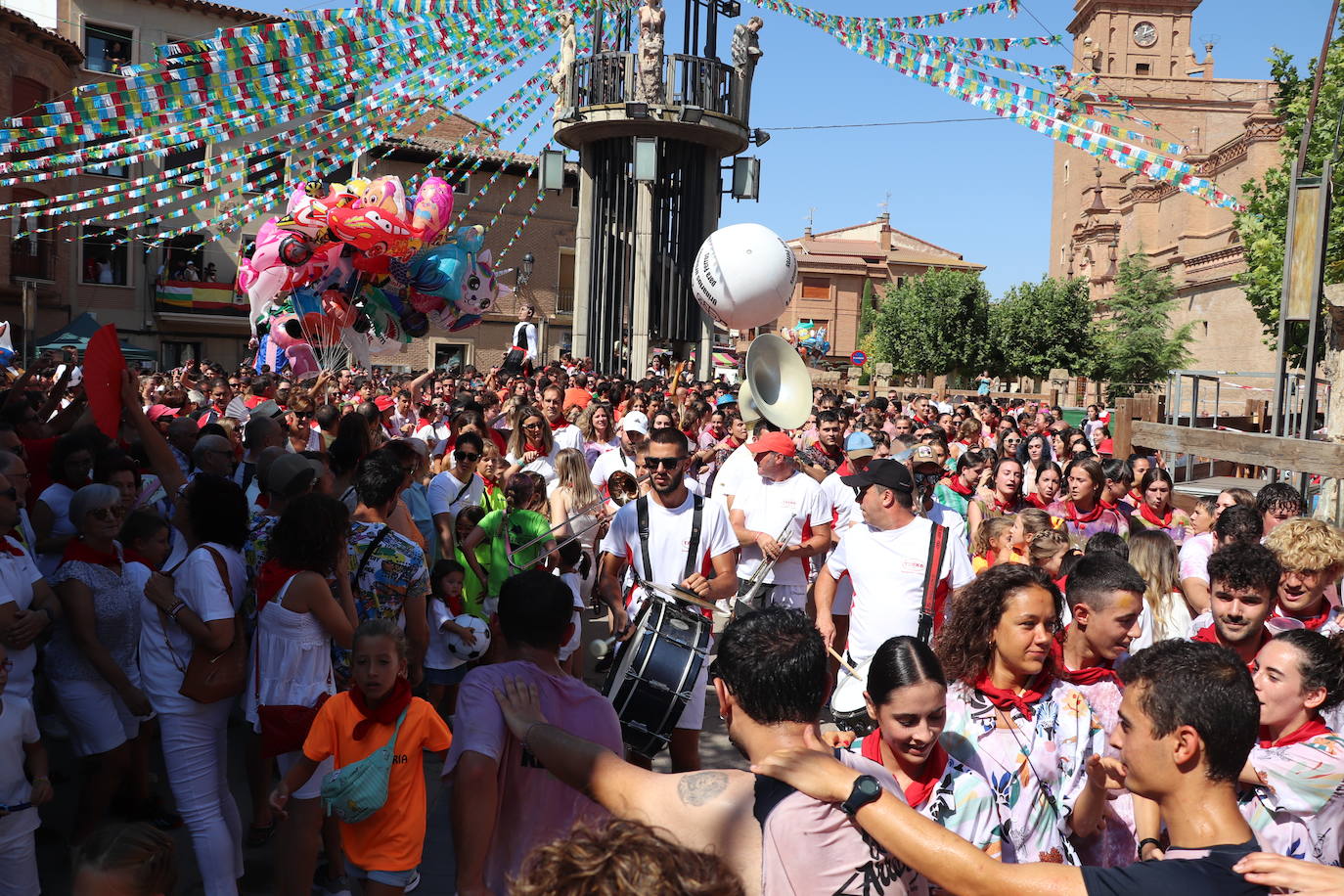 Aldeanueva ya disfruta de las fiestas de San Bartolomé