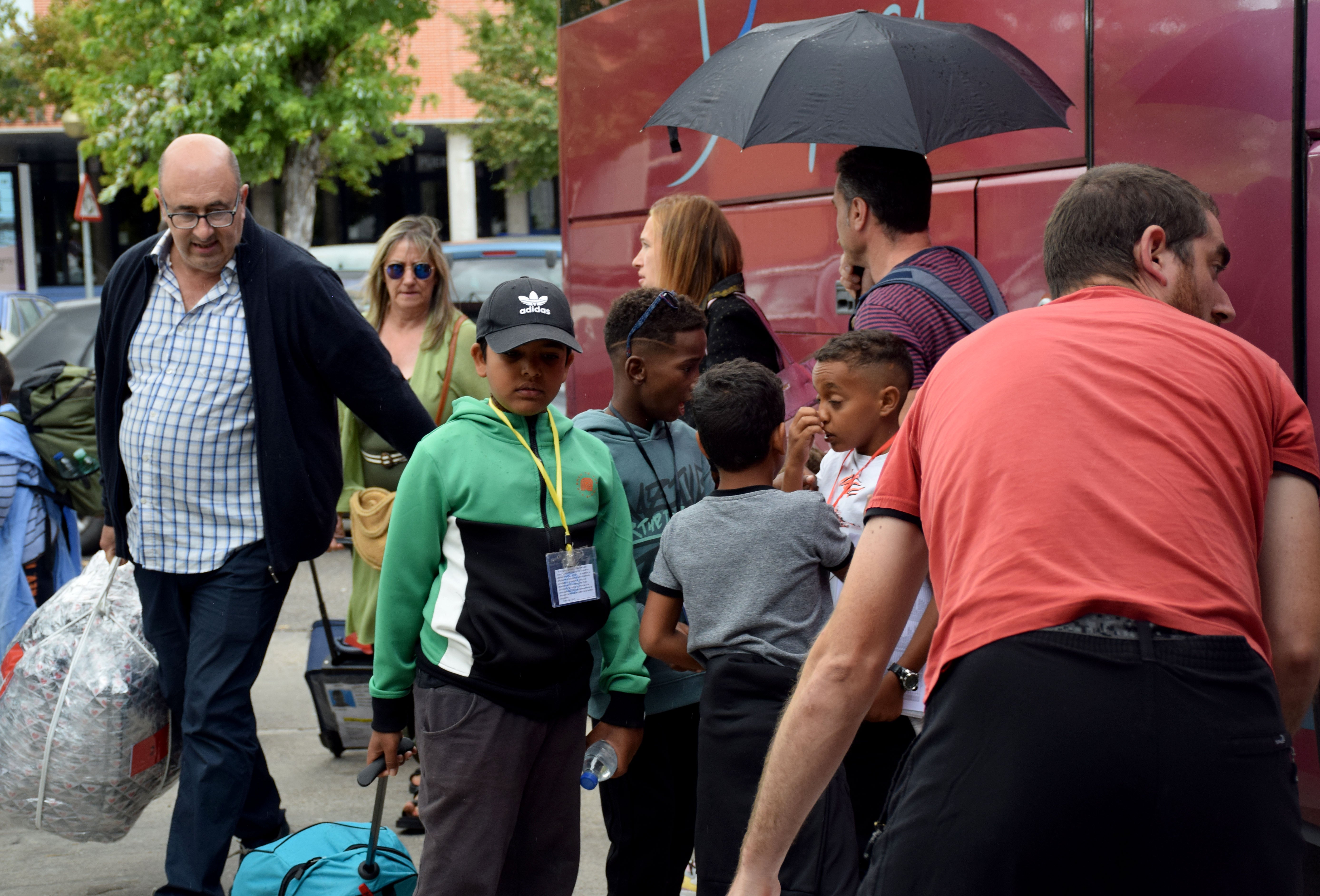 Los niños saharauis regresan a sus campamentos