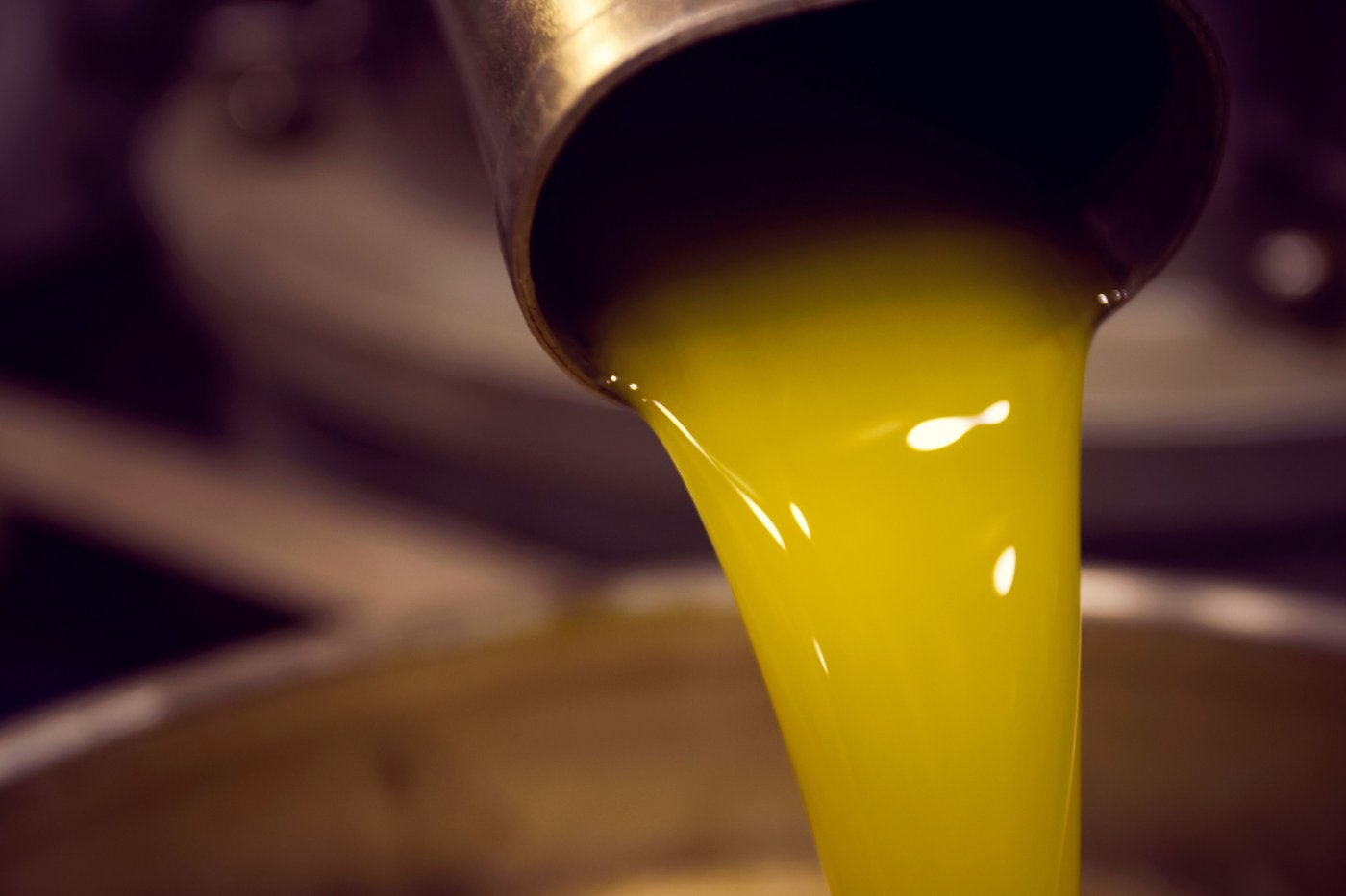 Aceite procedente del prensado de la oliva.