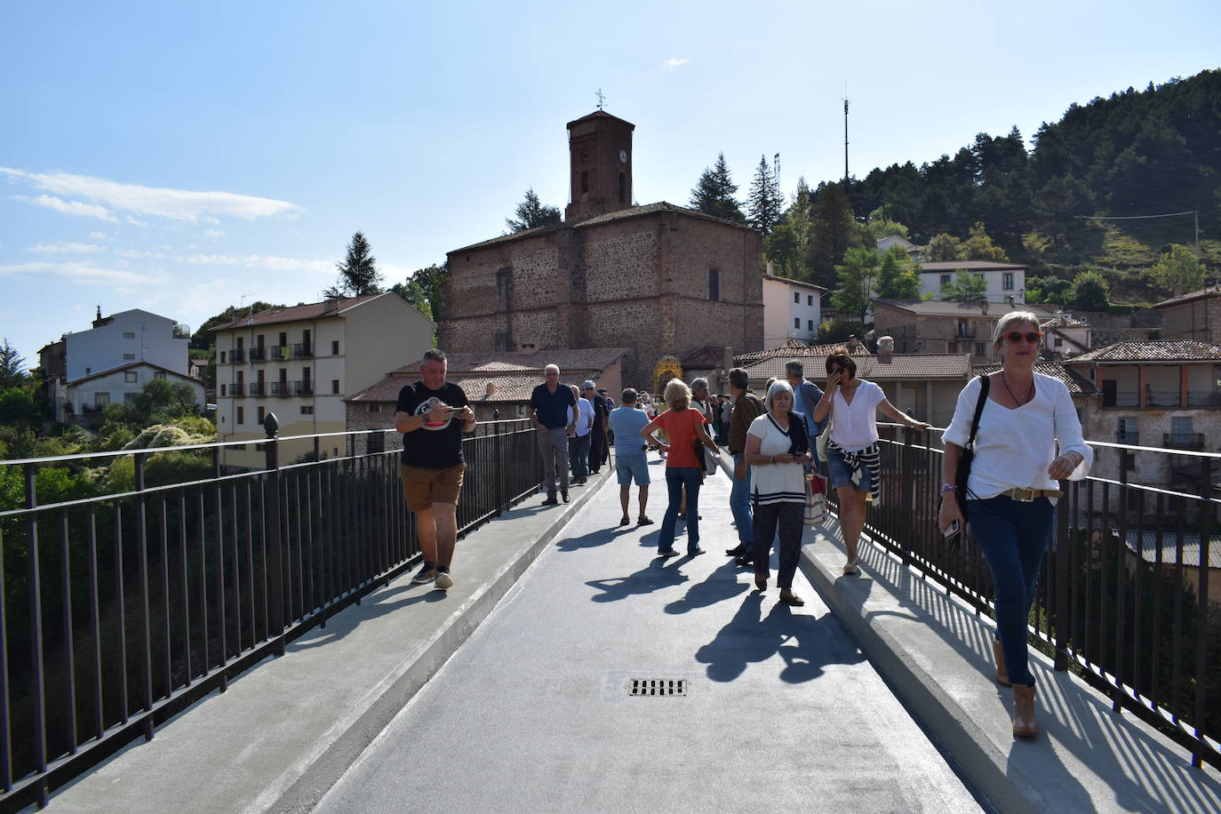 Reinauguración del puente de Ortigosa