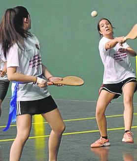 Imagen secundaria 2 - Un paso más para la pelota femenina