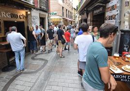 Calle Laurel, en un día sin demasiada afluencia.