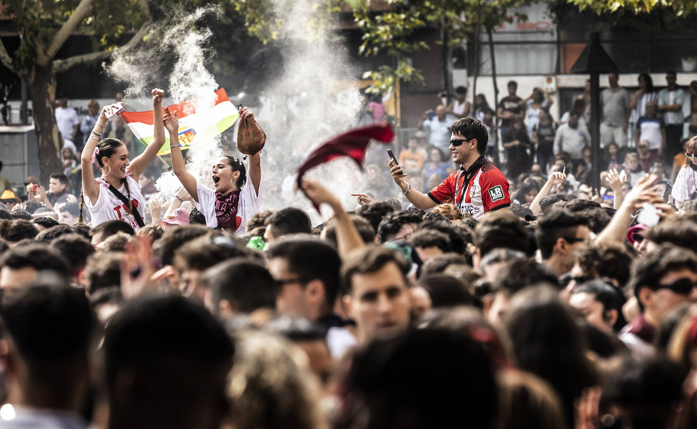 El chupinazo de San Mateo, en imágenes