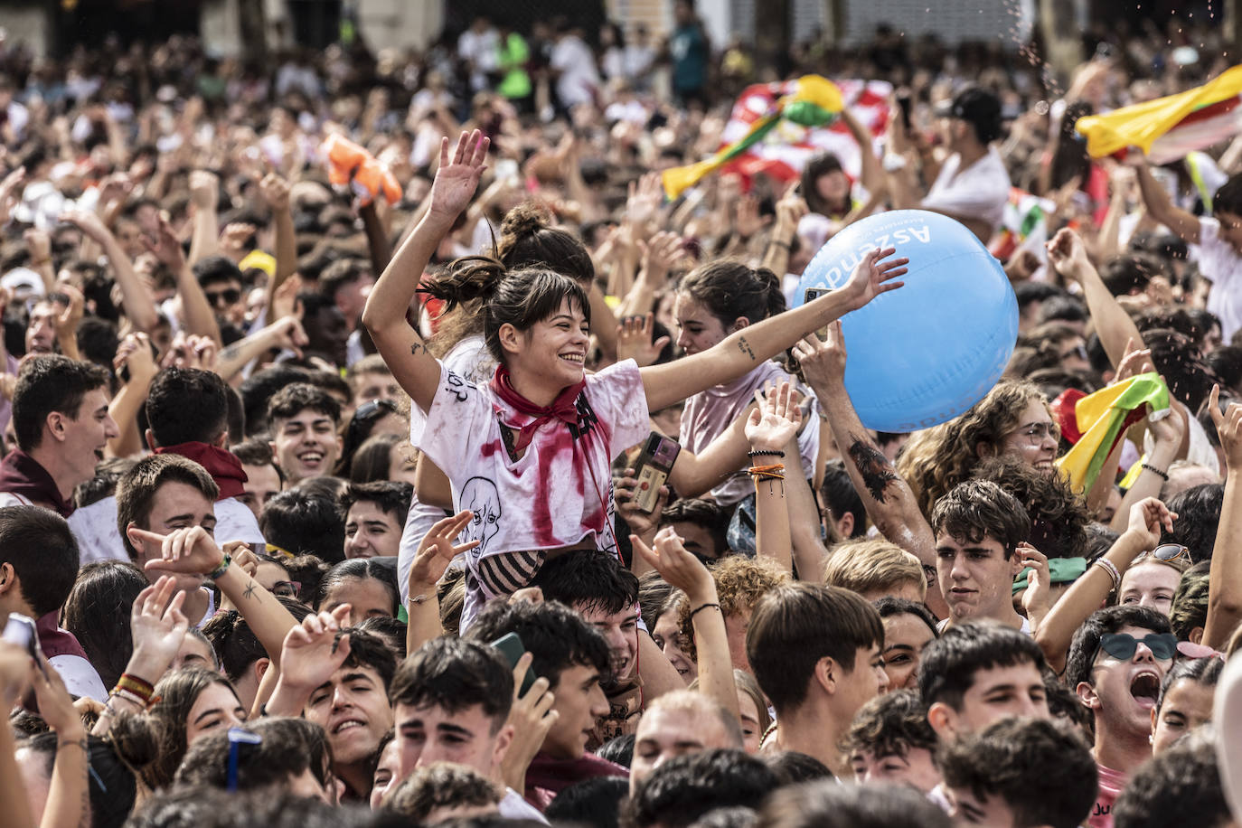 El chupinazo de San Mateo, en imágenes