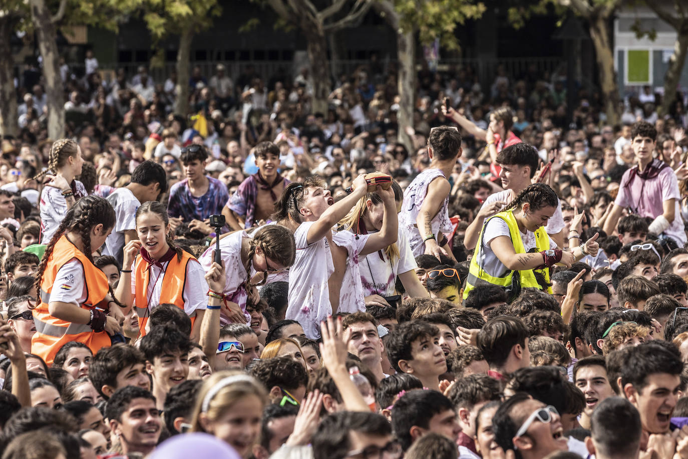 El chupinazo de San Mateo, en imágenes