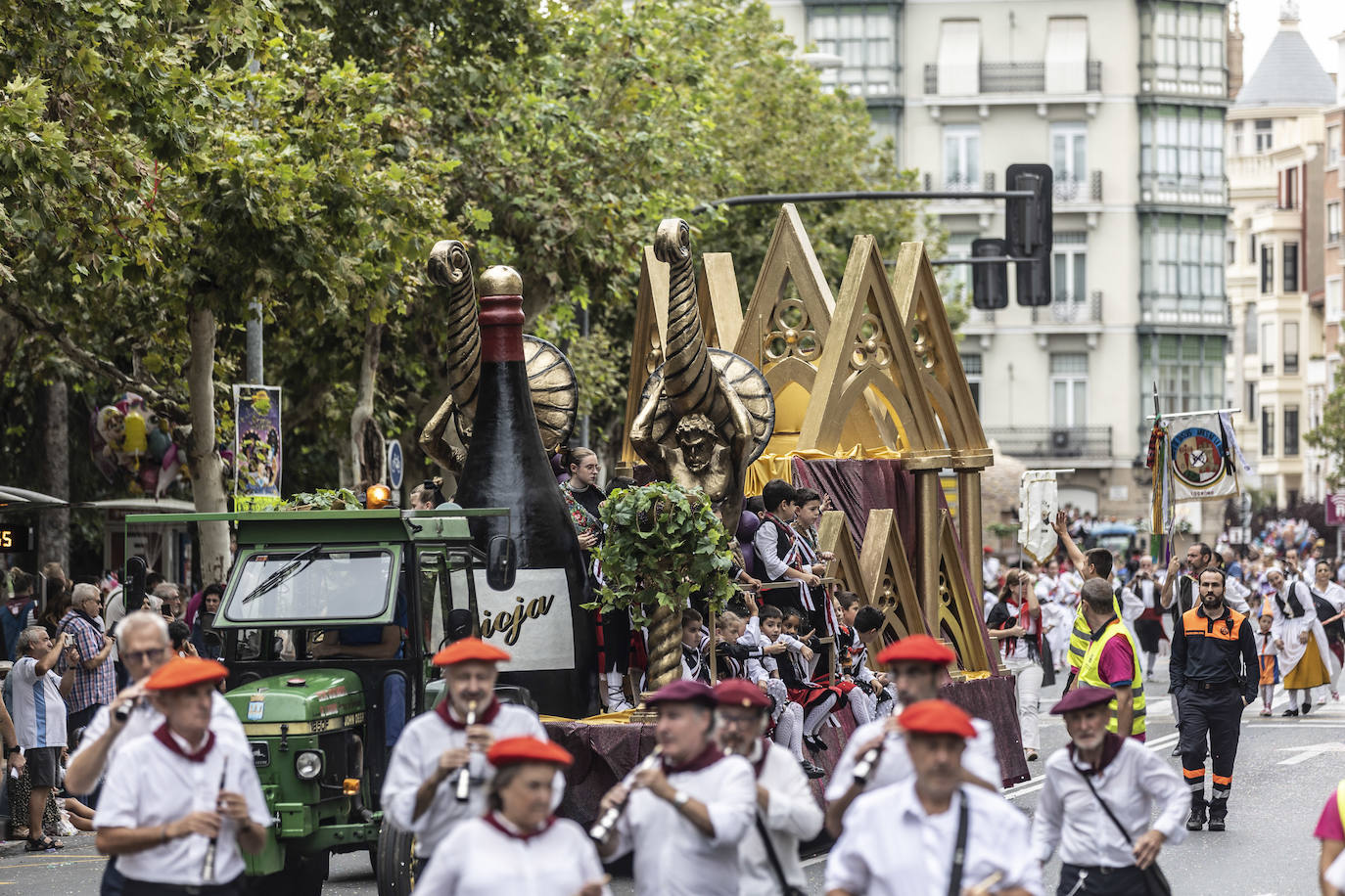 Desfile de carrozas de las fiestas de San Mateo