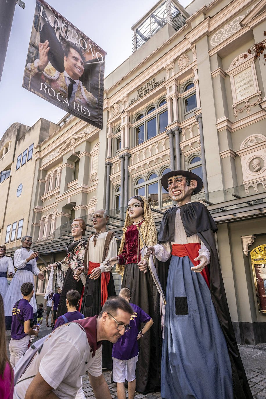 Mañana de gigantes para grandes y pequeños