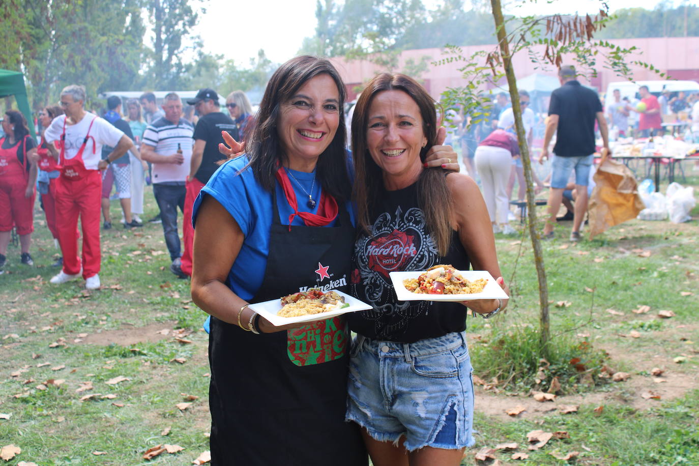 Tradicional concurso de paellas para despedir las fiestas de Nájera