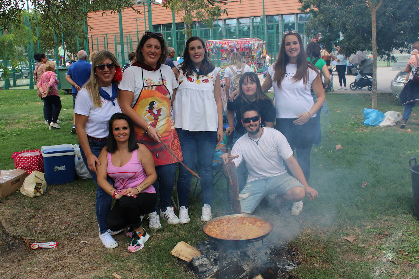 Tradicional concurso de paellas para despedir las fiestas de Nájera