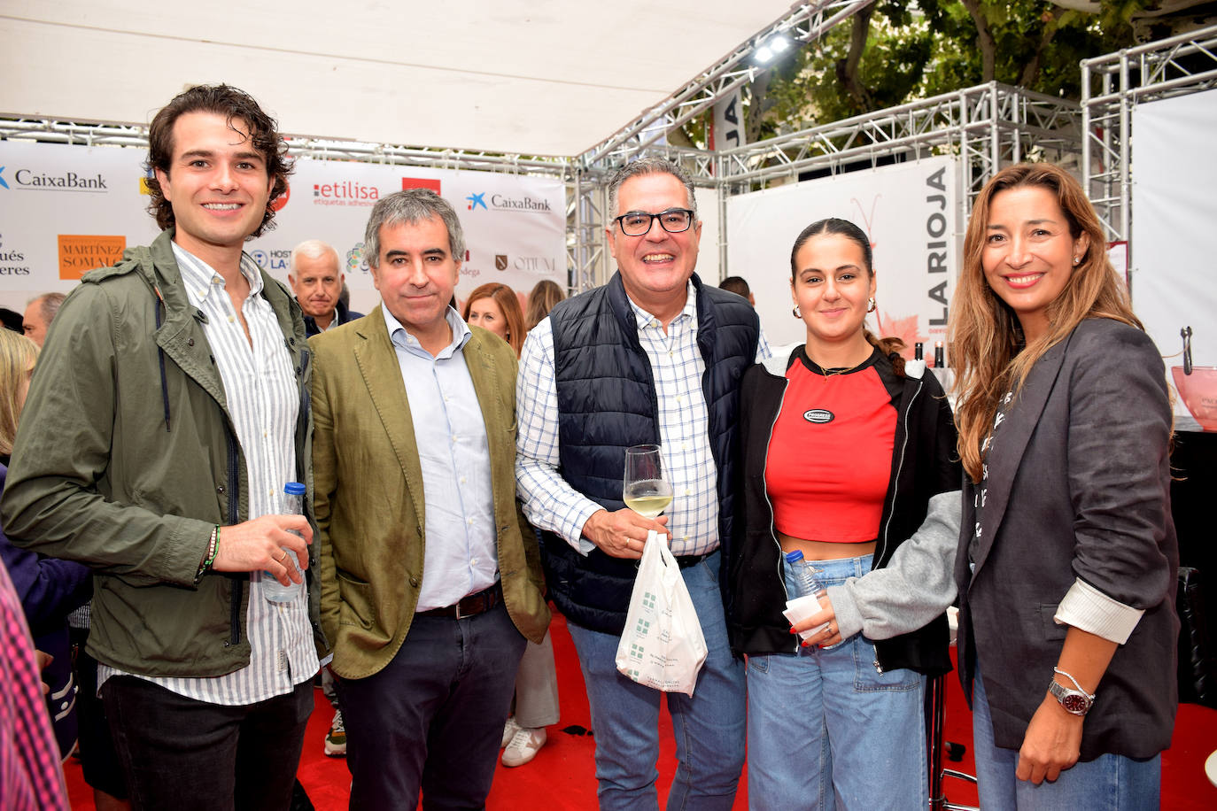 Rafael González, Germán Martínez, Iván Alonso, Carlota Alonso y Rebeca Pedraza, de Encurtidos Végola.