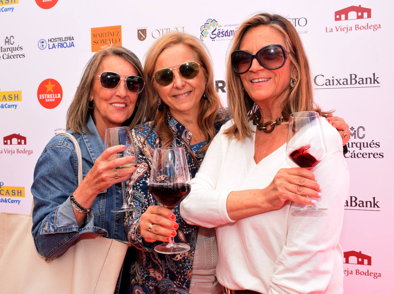 Susana Larrinaga, María José Zapata y Rosa Ruiz