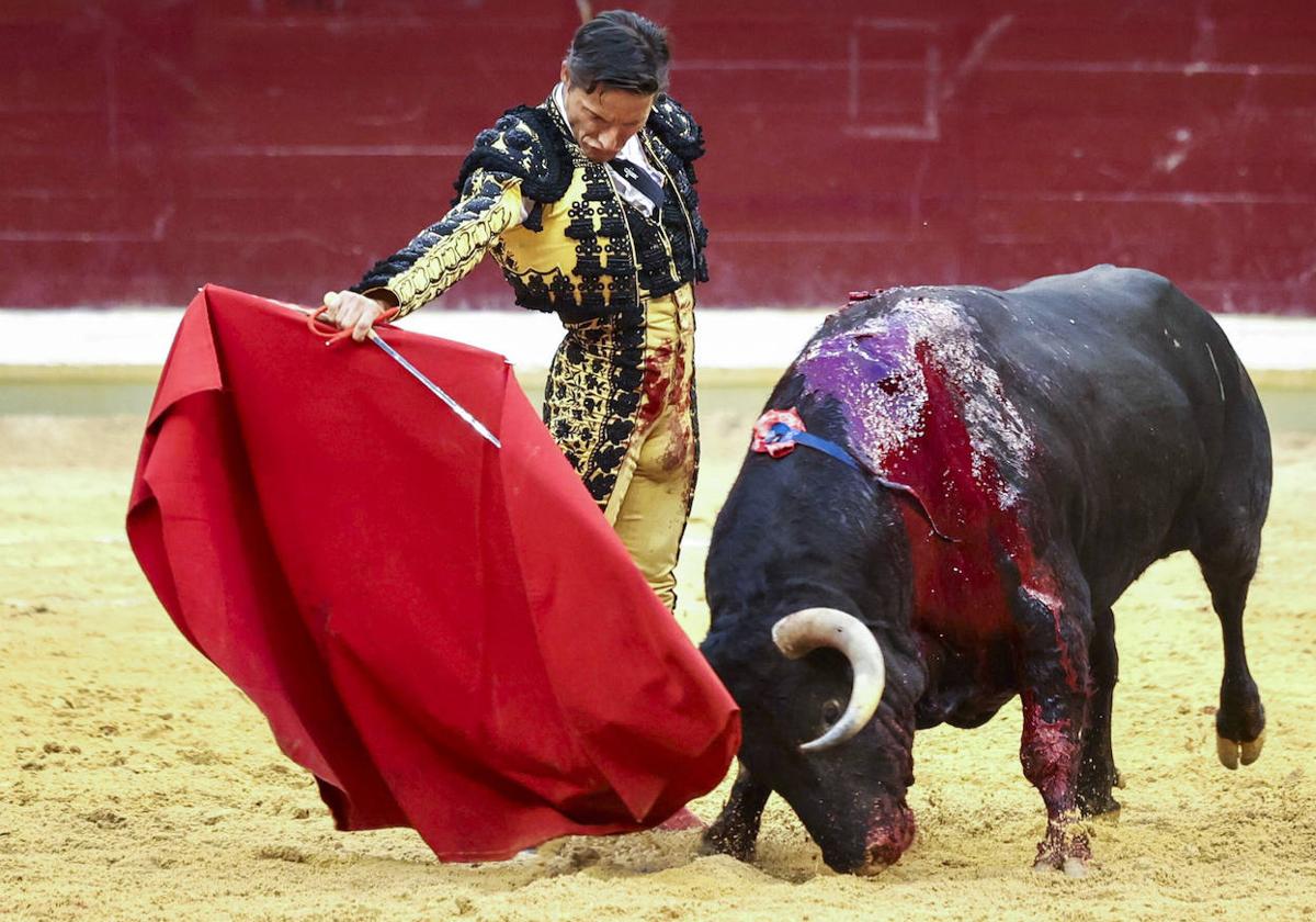 Diego Urdiales, en su segunda tarde en La Ribera.