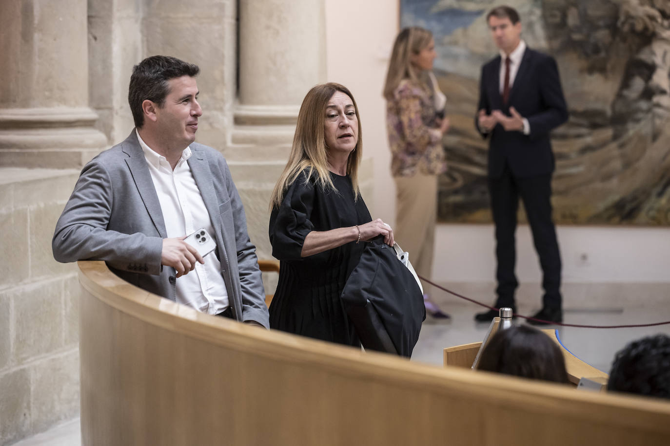 El pleno del Parlamento de La Rioja en imágenes