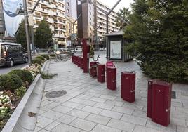 Una única bici lucía el jueves por la tarde la estación de la Gran Vía.