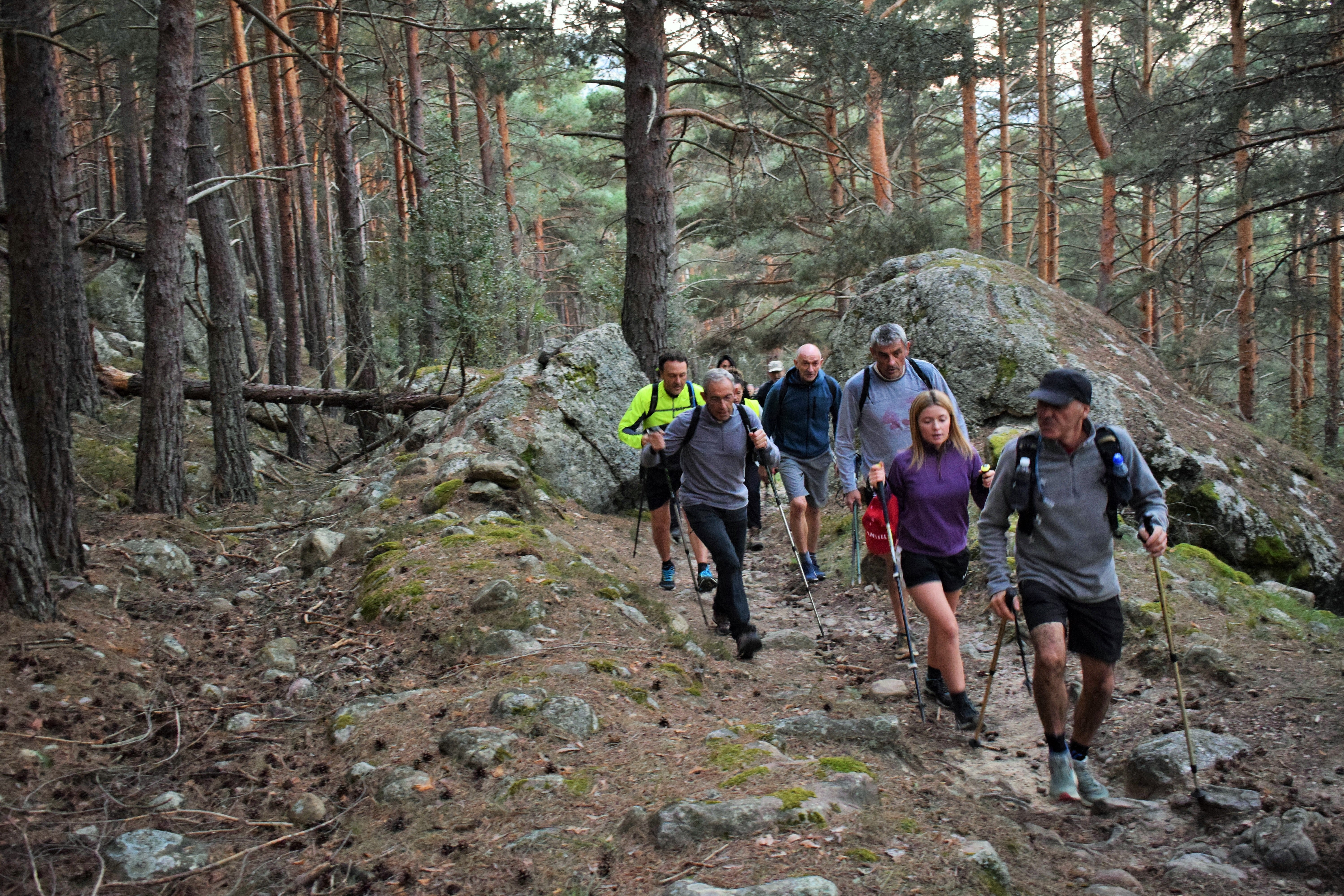 Instantes de la marcha de Hoyos