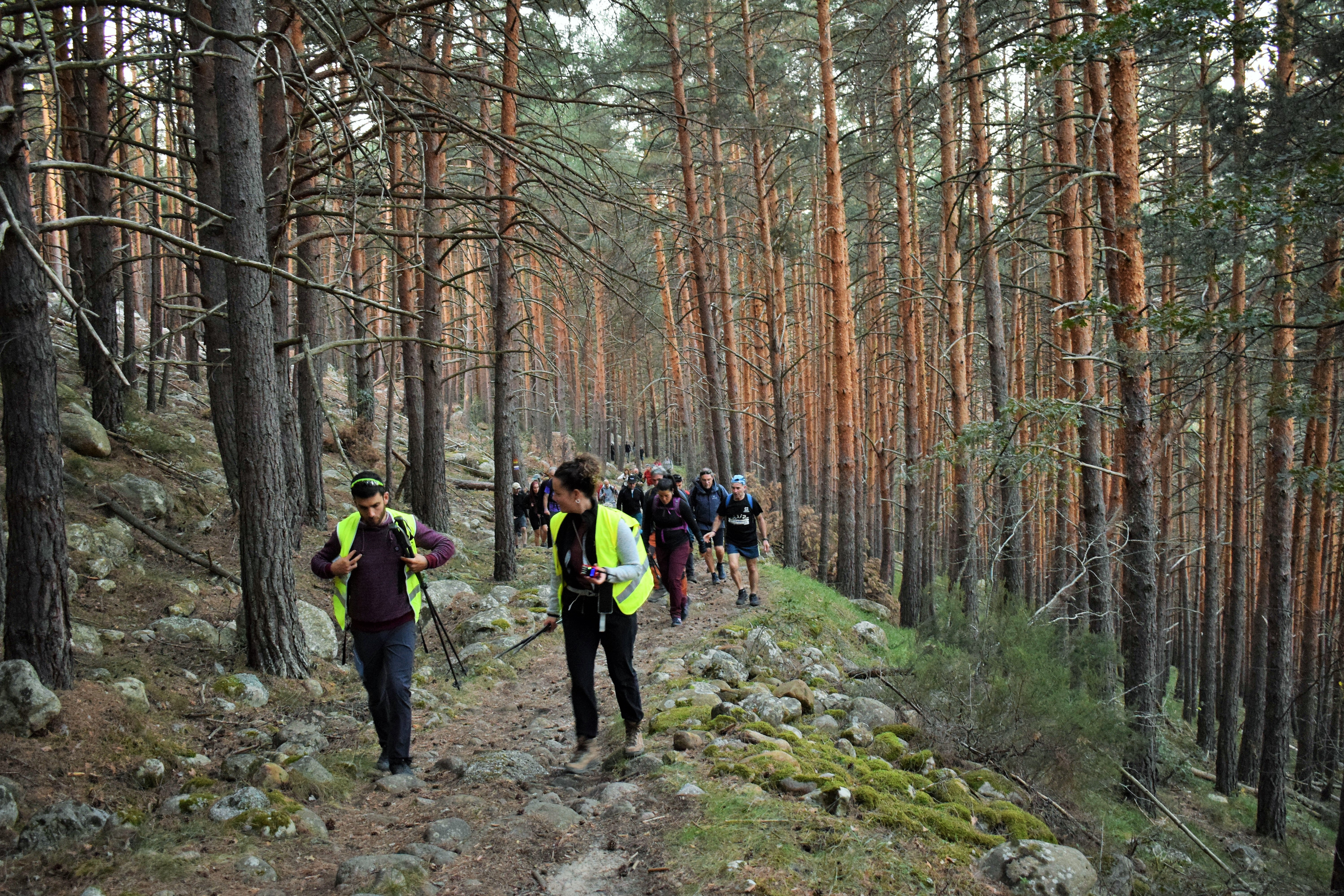Instantes de la marcha de Hoyos