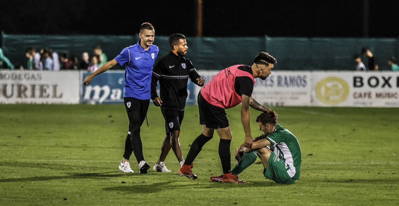 Las imágenes de la derrota del Pradejón ante el Atlético de Lugones