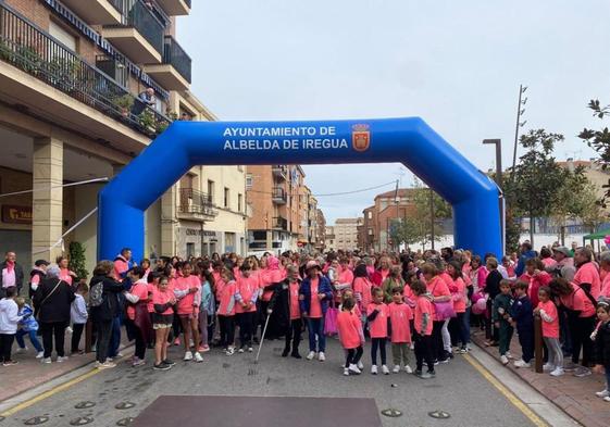 Albelda celebra la IX Marcha Contra el Cáncer de Mama