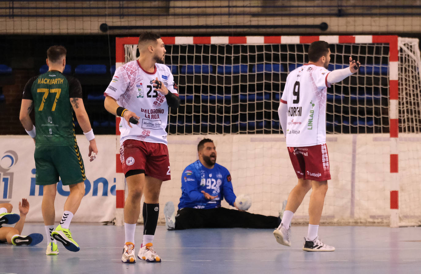 El BM Ciudad de Logroño cae ante el Cuenca
