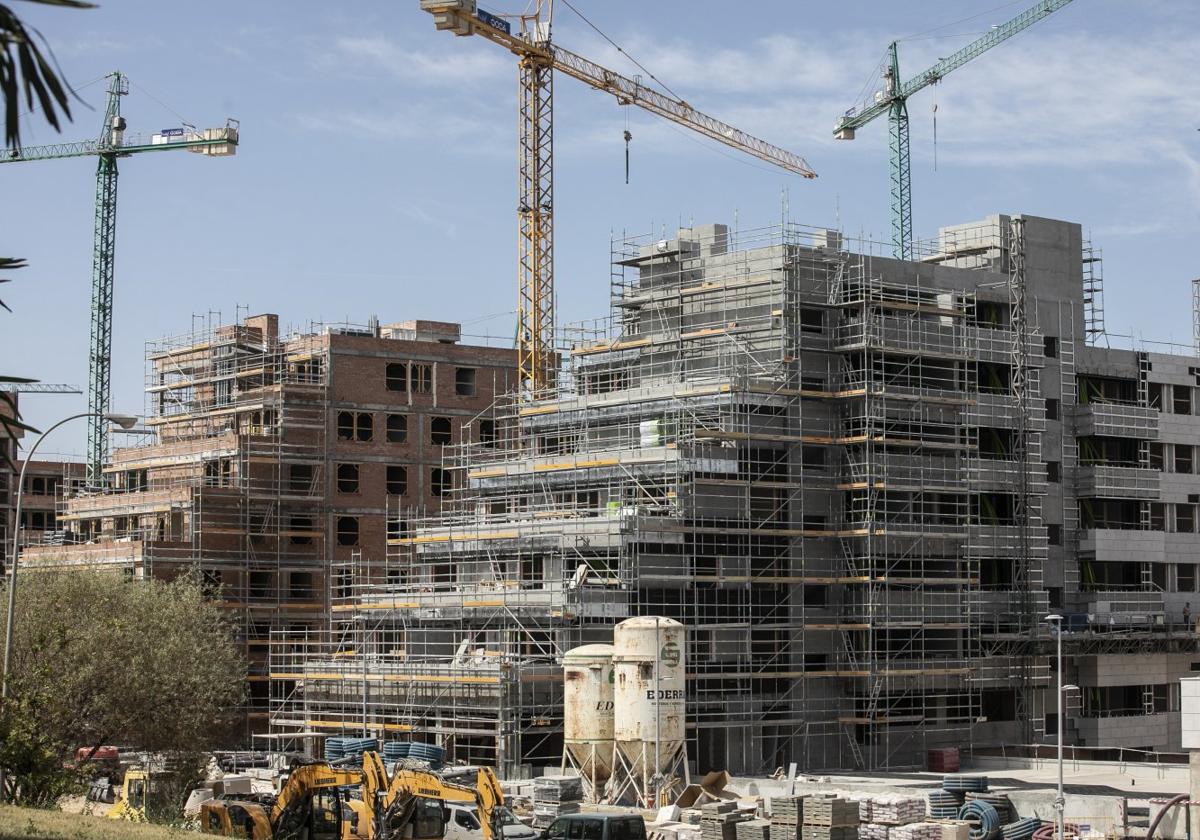 El alza del euríbor impulsa las cancelaciones hipotecarias a su máximo desde 2009
