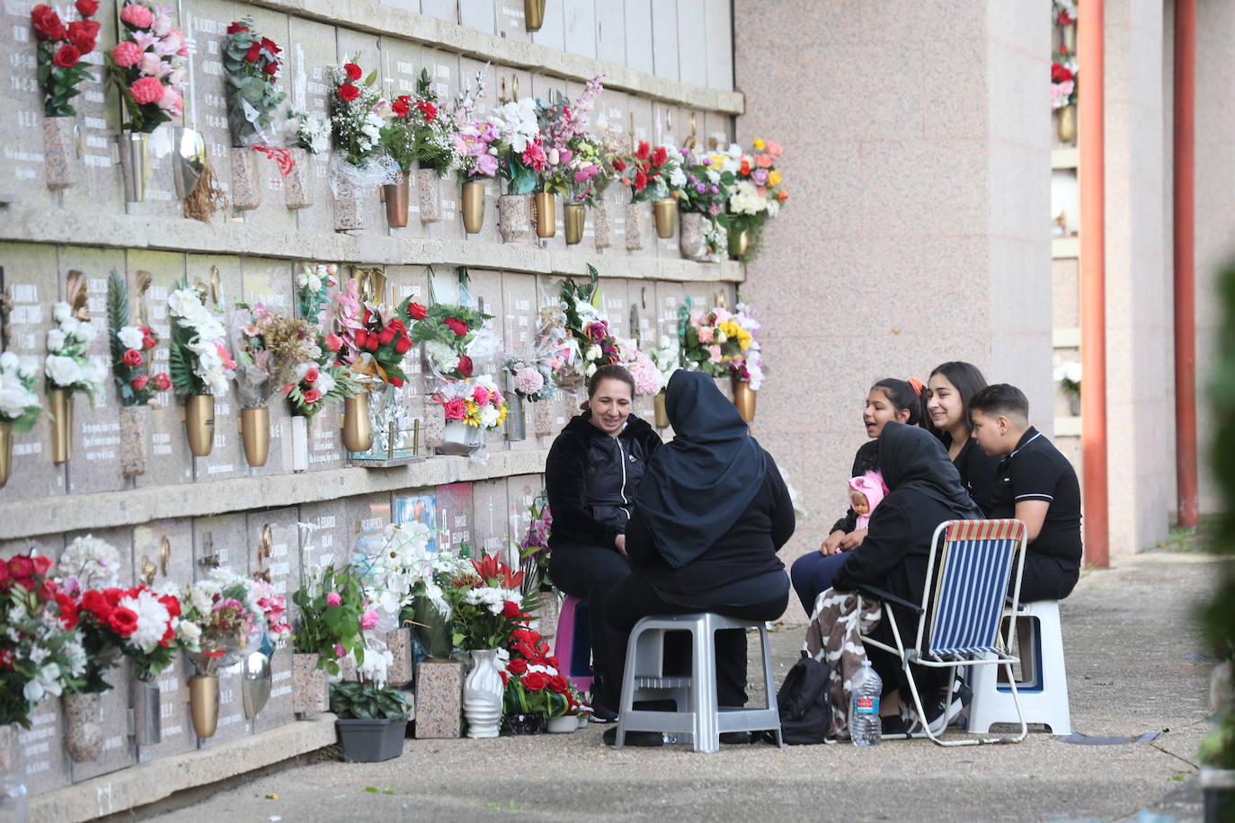 Homenaje a los difuntos durante el día