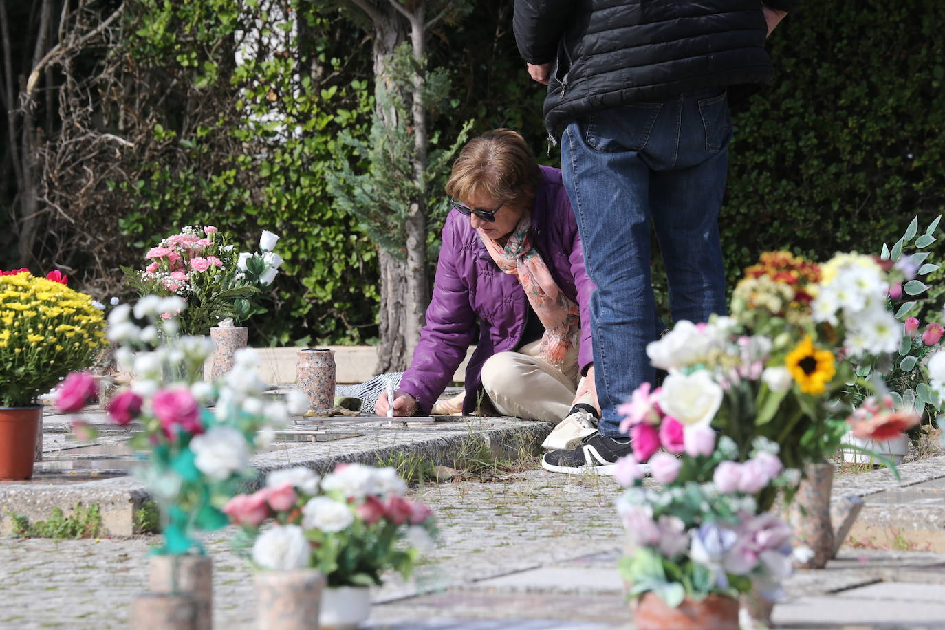 Homenaje a los difuntos durante el día