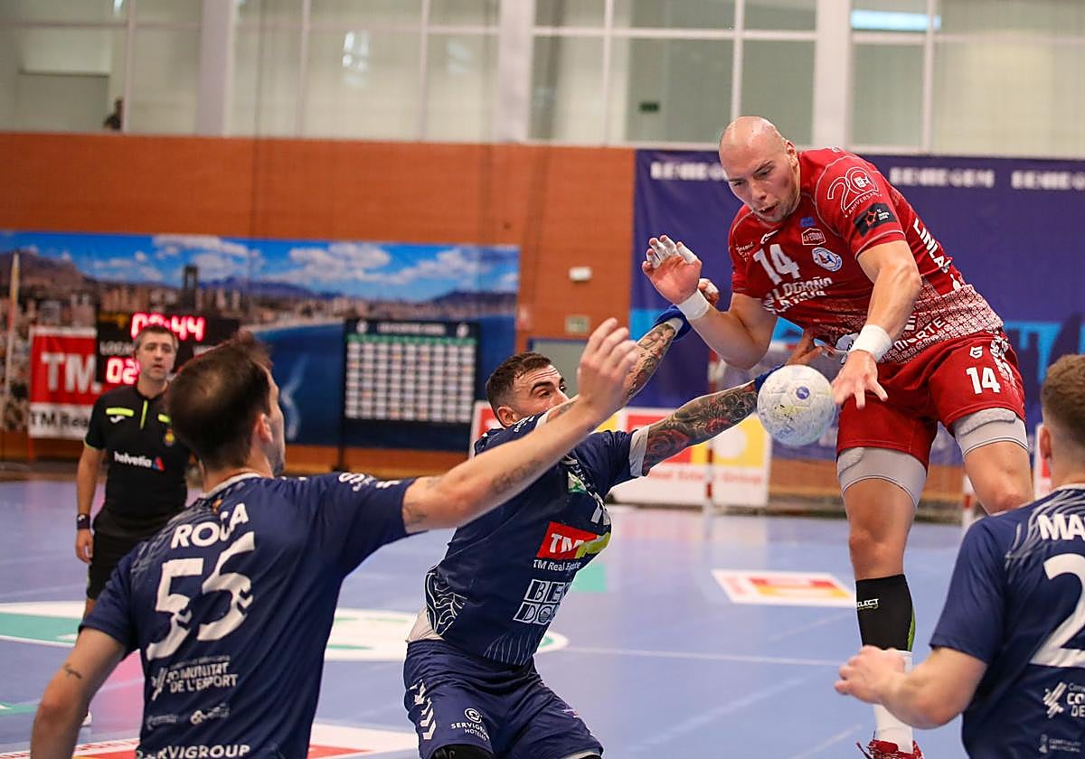 El Logroño encuentra su camino