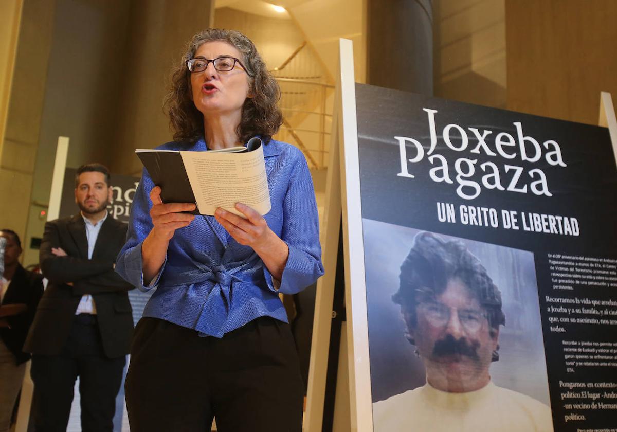 &#039;Un grito de libertad&#039;, exposición sobre Joxeba Pagaza en en Parlamento