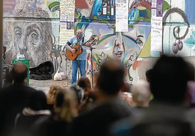 Concentración en memoria de la víctima, en Logroño.