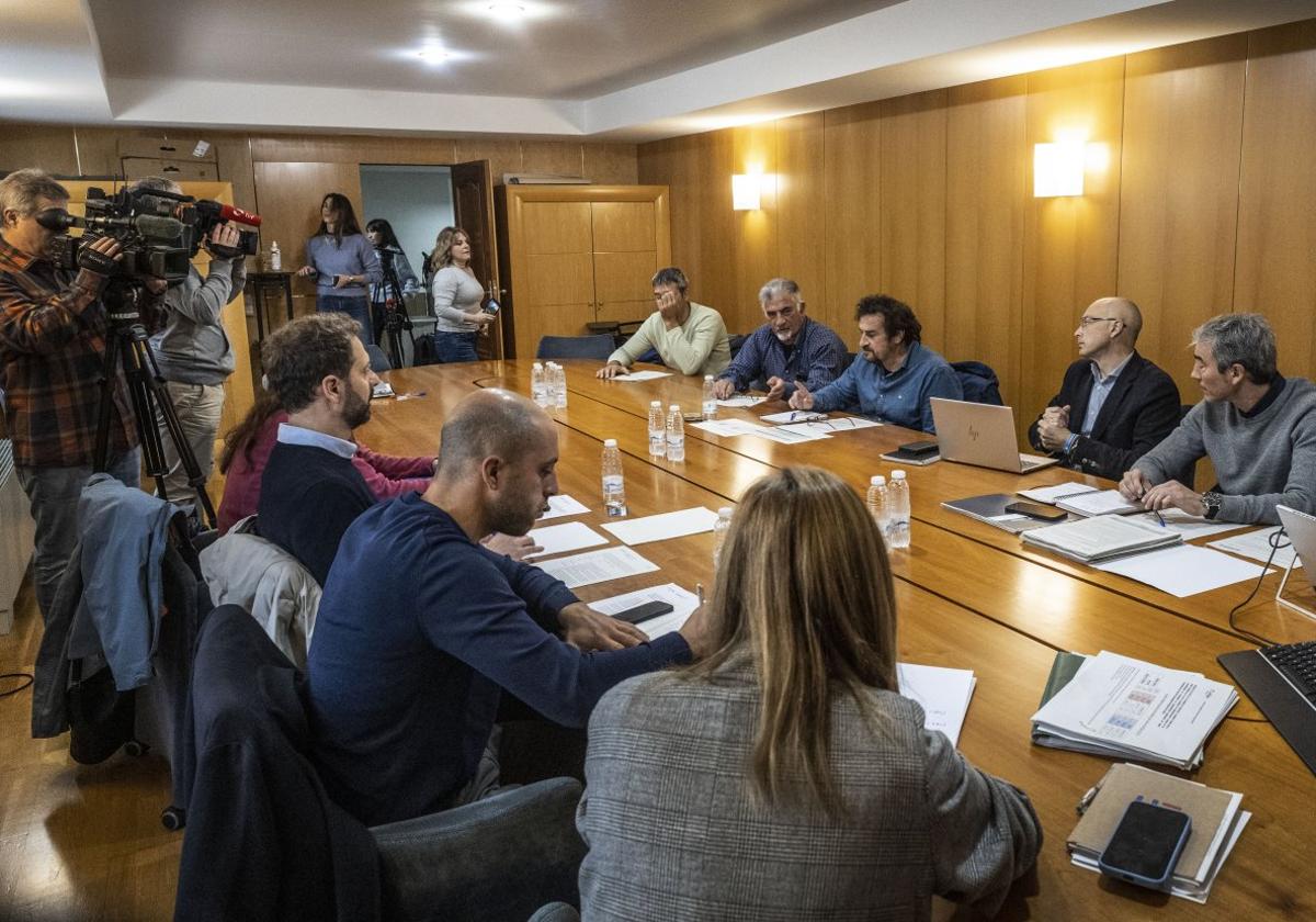 Reunión de la consejera Manzanos con la OPA.