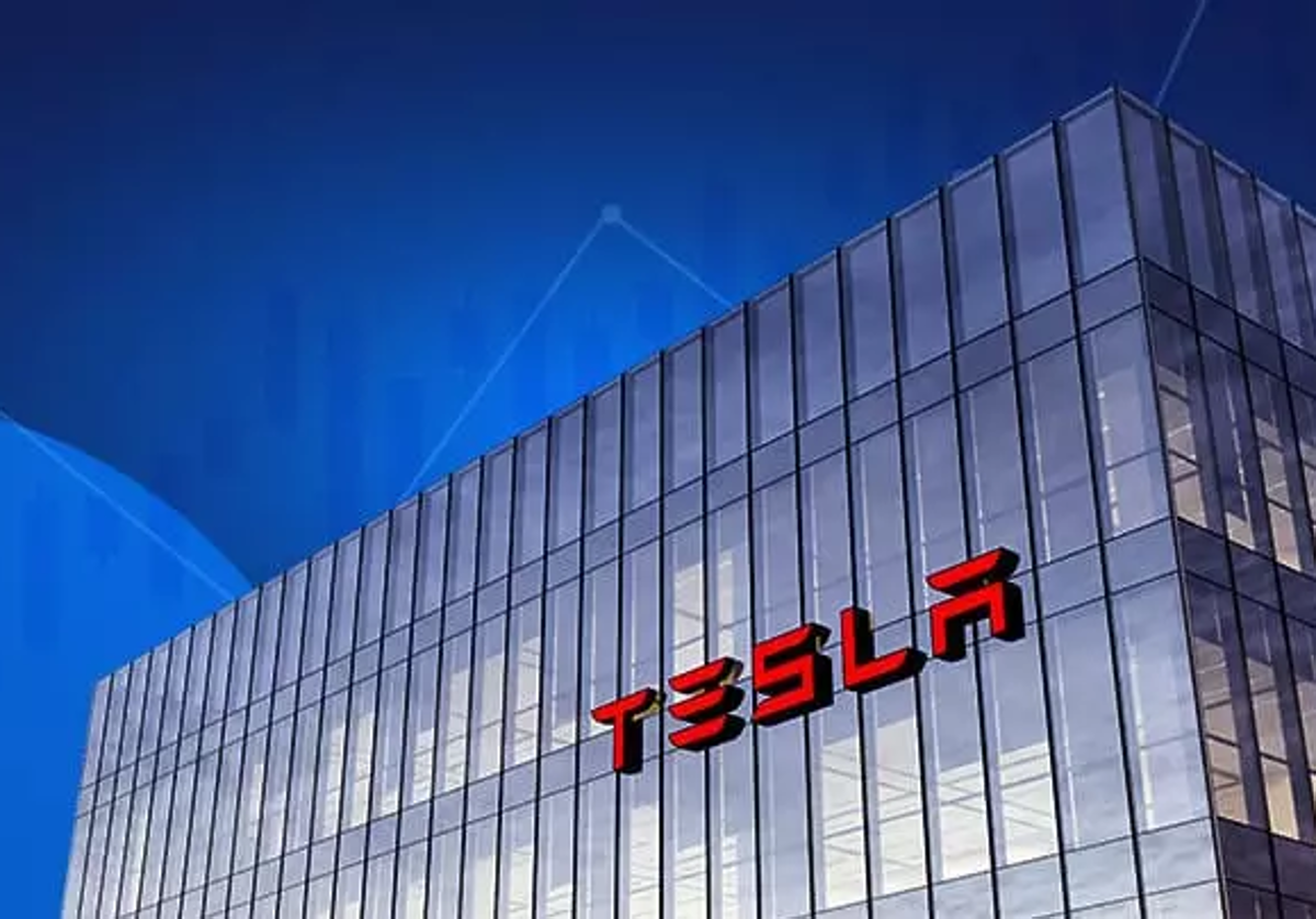 ¿Te encuentras pensando en invertir en Tesla? Lo que debes saber para el 2024