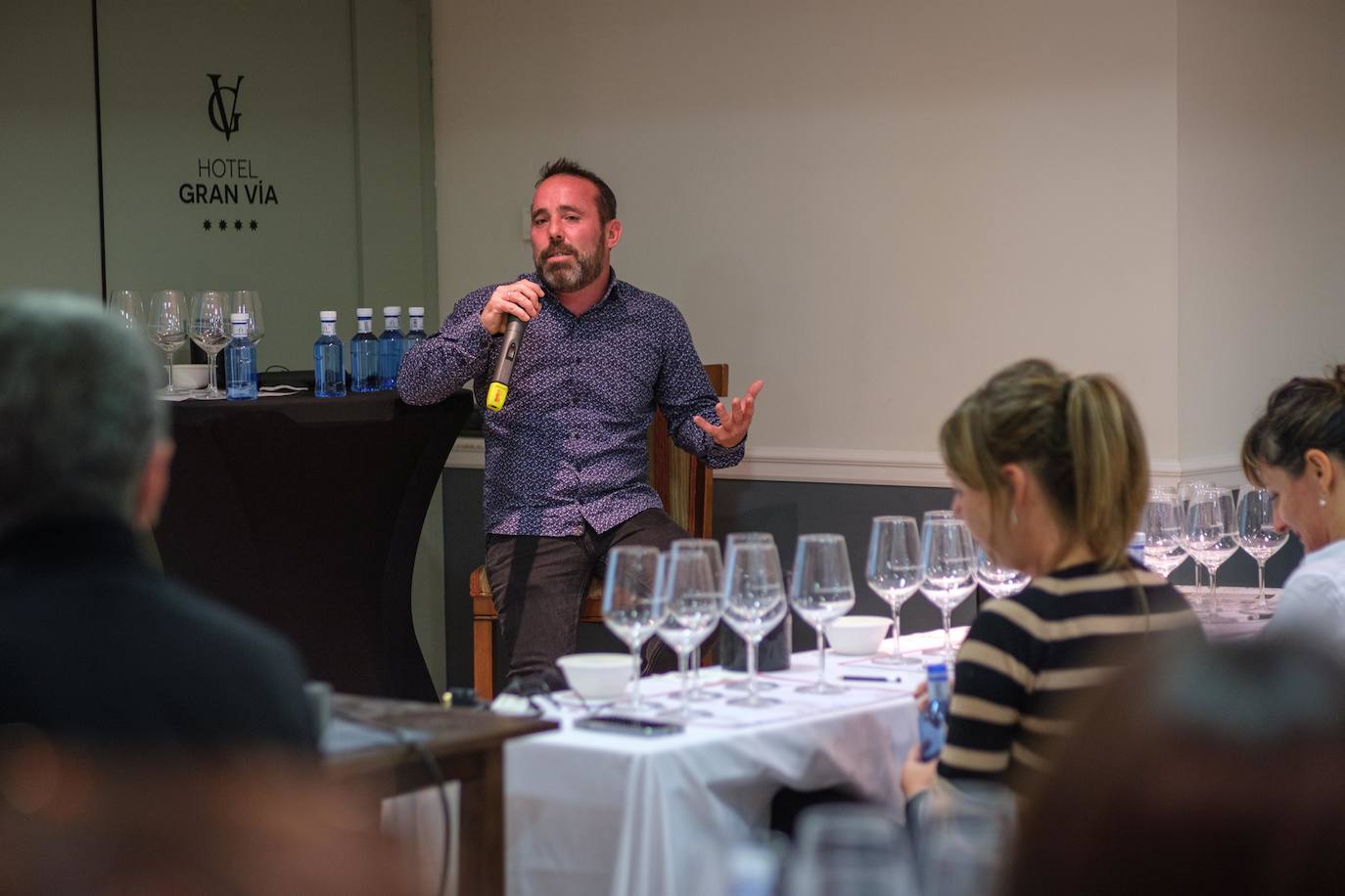 Víctor Ausejo y Sístole, en el club de catas