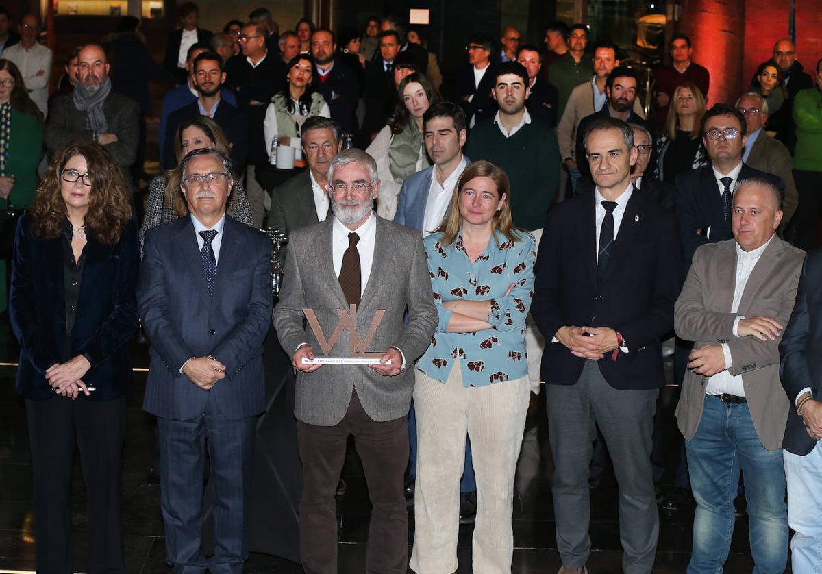 La familia López de Heredia, premio Wine Land 2023