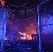 Las imágenes del fuego que ha destruido Chiruca