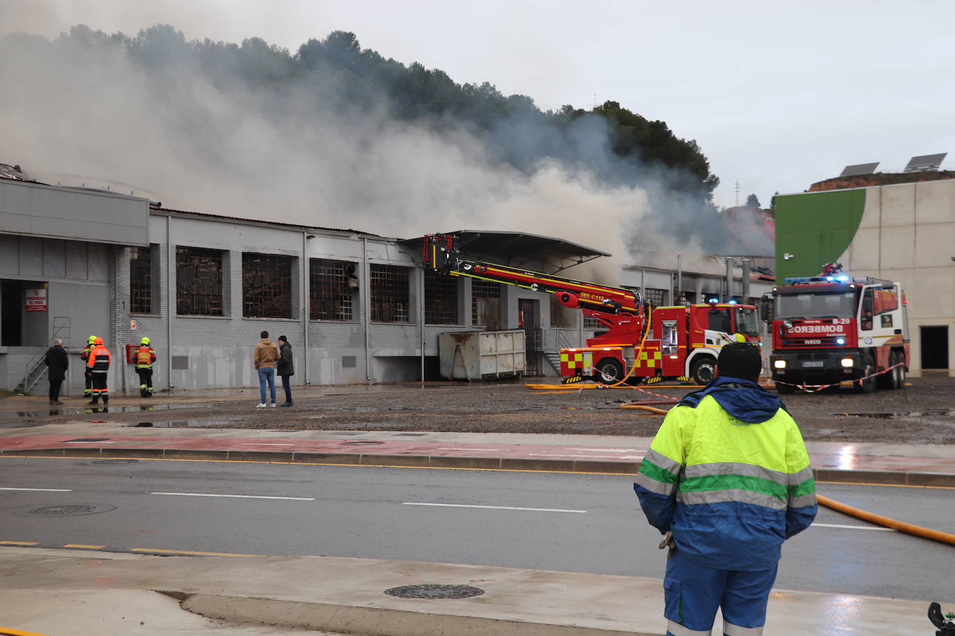 Así han quedado las instalaciones de Calzados Fal tras el incendio