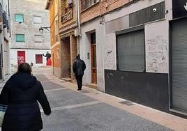 Los vecinos de la calle Toriles también se quejan de los ruidos de un pub.