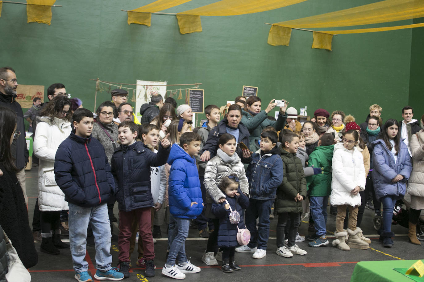 Las ferias de Santo Domingo continúan bajo la lluvia