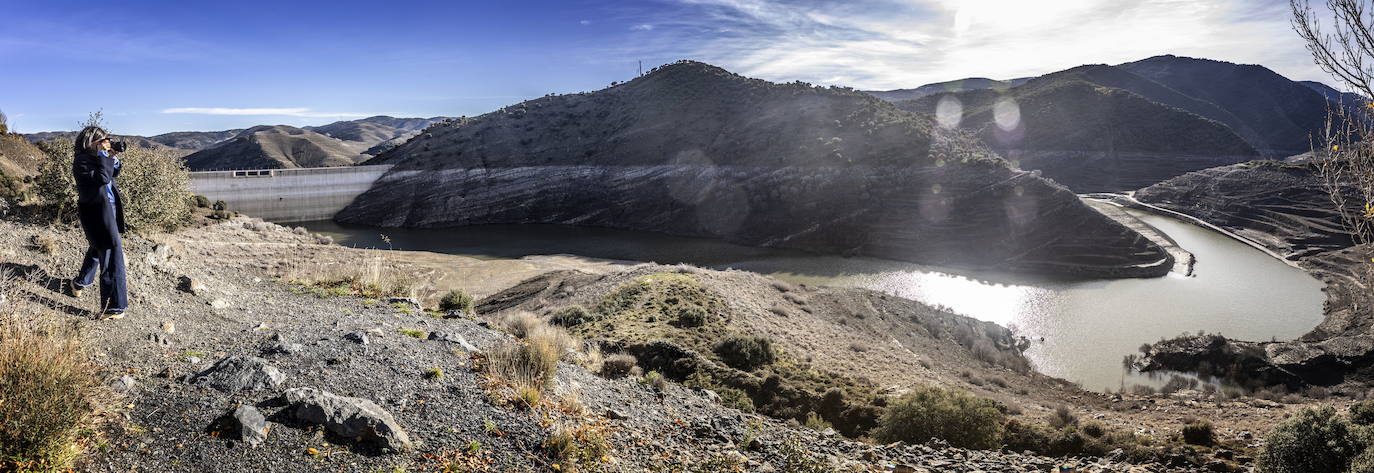 El pantano González Lacasa y la presa de Enciso, en imágenes