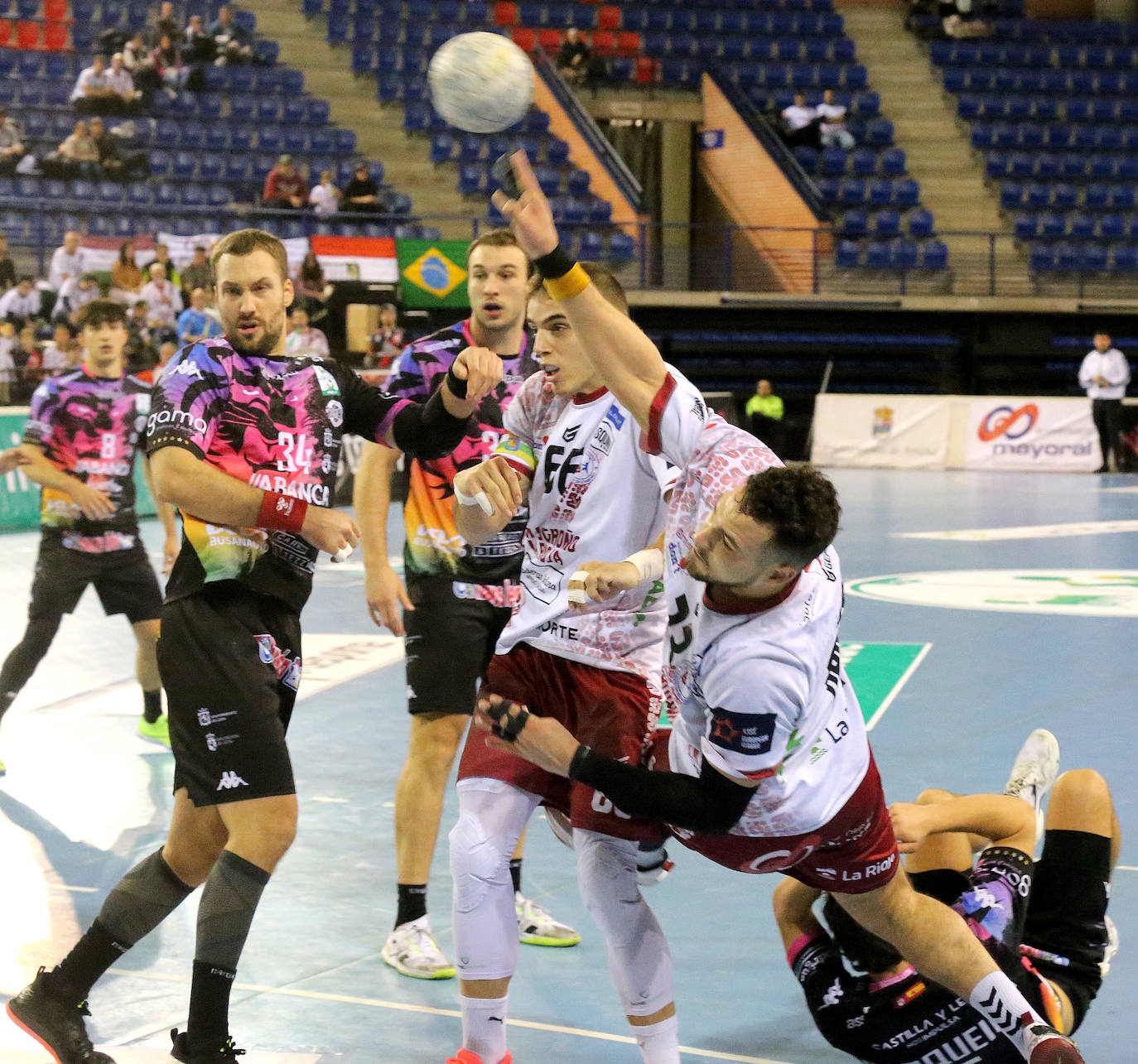 Las imágenes del Ciudad de Logroño-Ademar de León