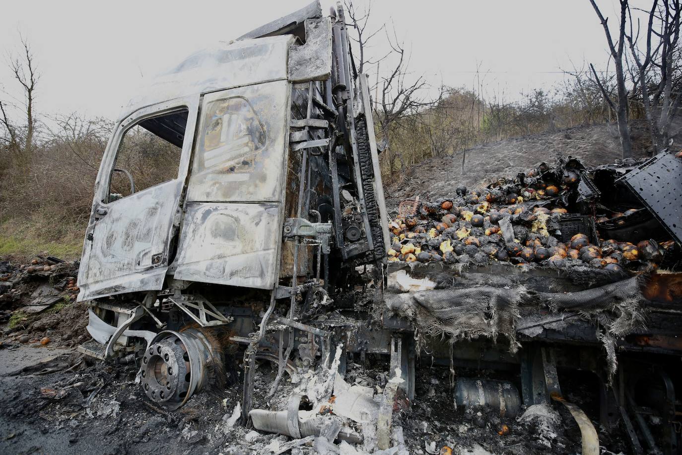 Todas las fotos: lo que el camión dejó a su paso