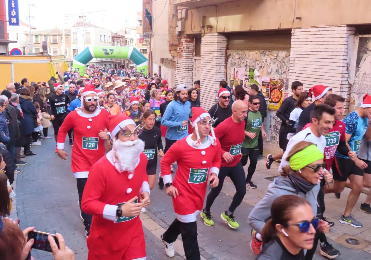 Salida de la San Silvestre alfareña del pasado año.