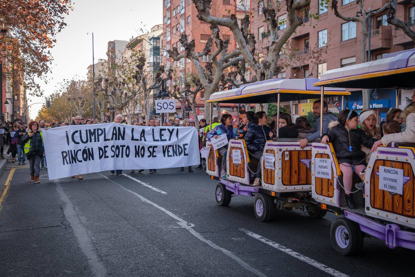 Cuatrocientos rinconeros rechazan la variante norte en El Espolón logroñés