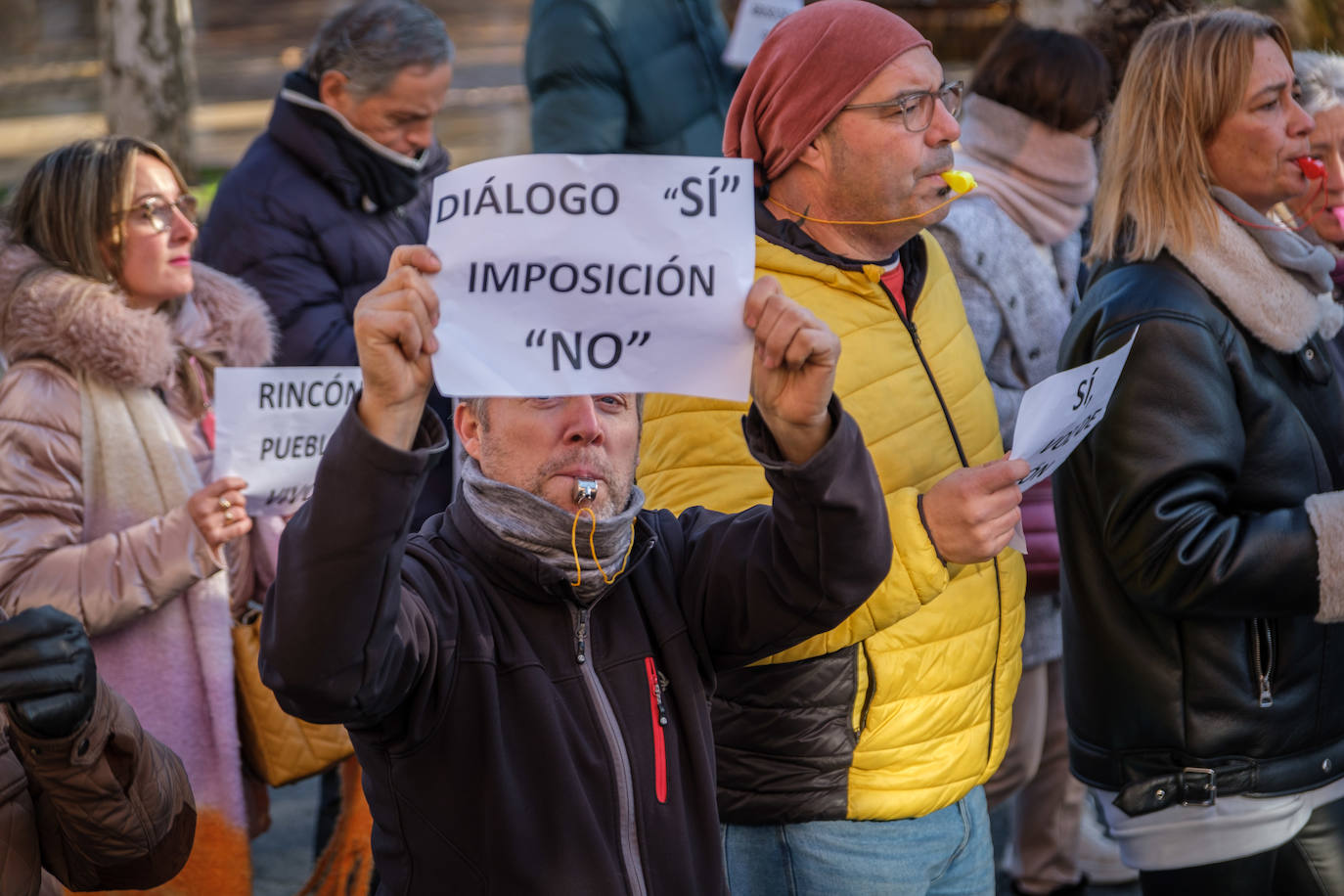 Cuatrocientos rinconeros rechazan la variante norte en El Espolón logroñés