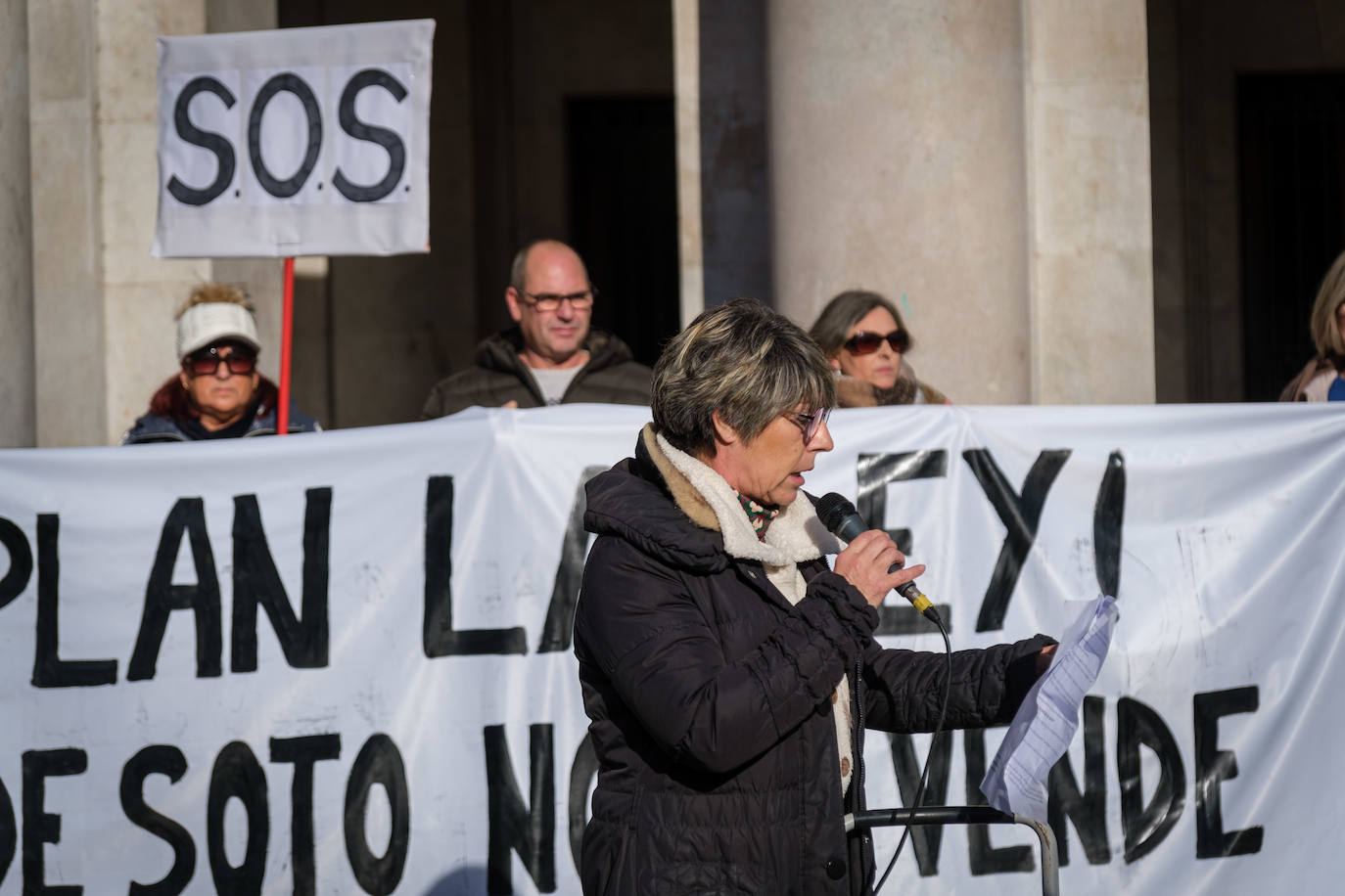 Cuatrocientos rinconeros rechazan la variante norte en El Espolón logroñés