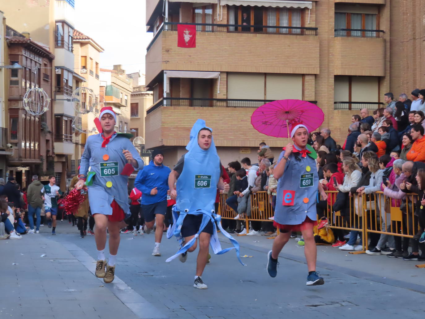 Fotos: Todas las fotos de la San Silvestre alfareña