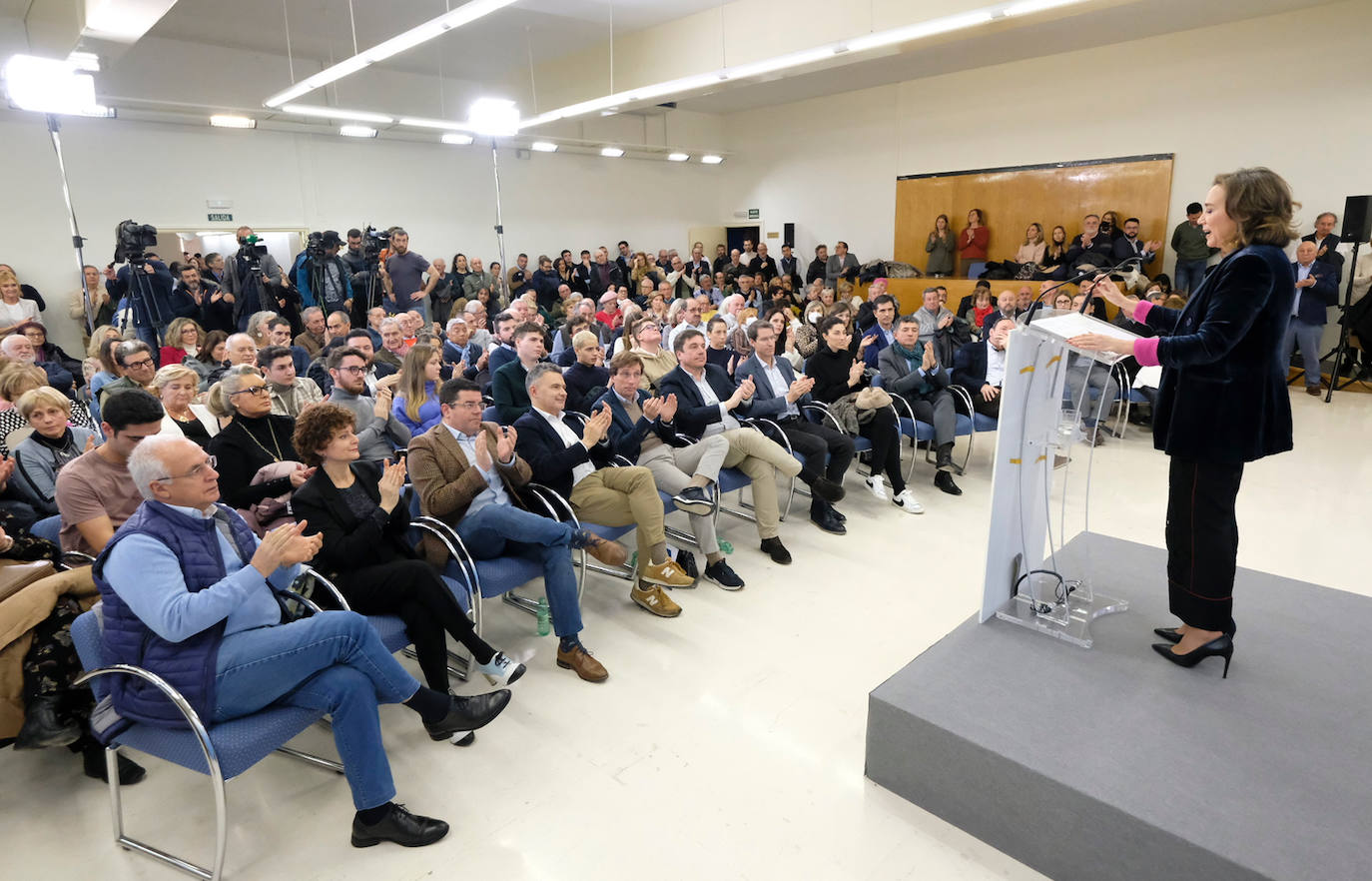 Fotos: Almeida y Gamarra acompañan a Conrado Escobar en su presentación como candidato a la Alcaldía de Logroño