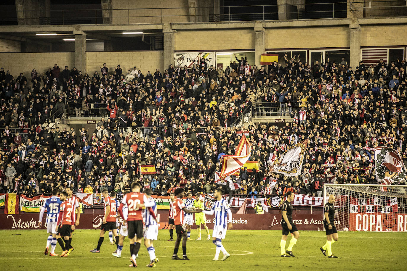 Fotos: El partido de Copa en Las Gaunas se vivió con emoción