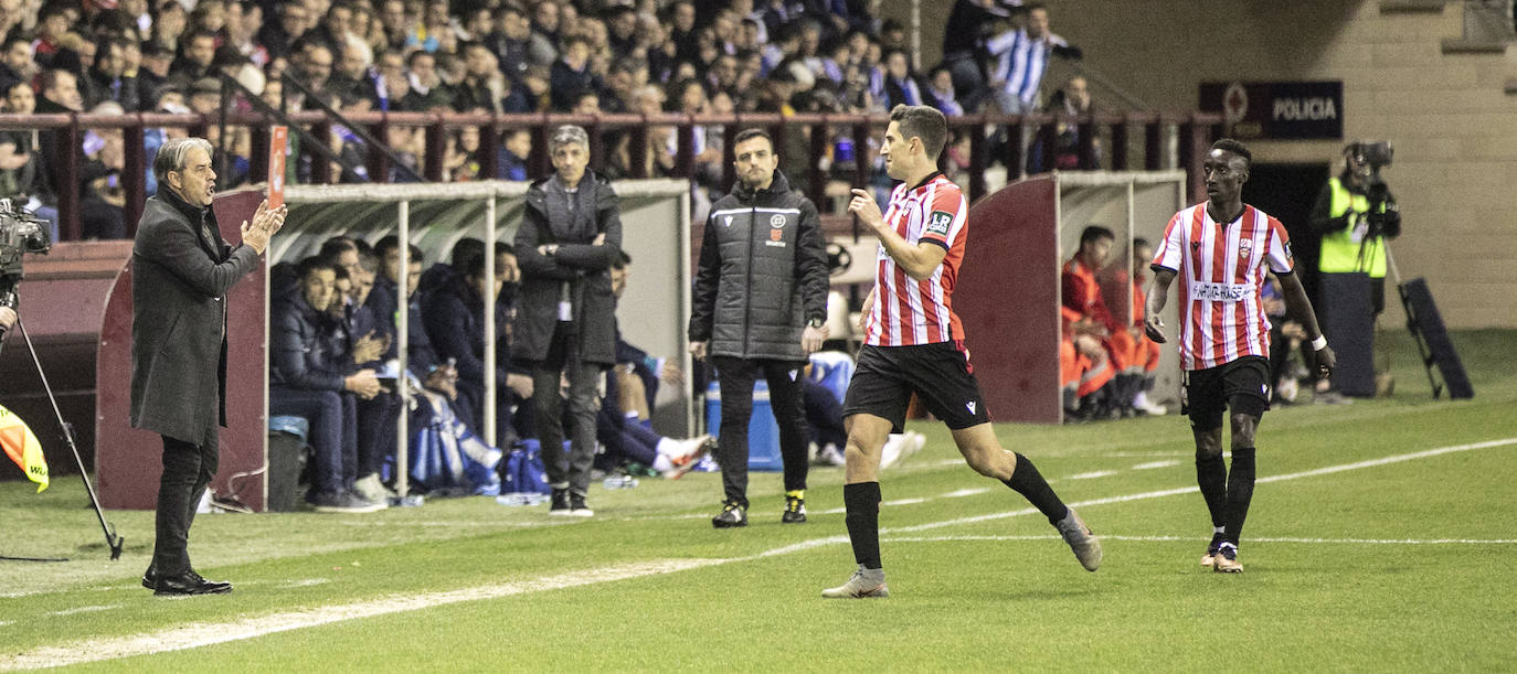 Fotos: El partido de Copa en Las Gaunas se vivió con emoción