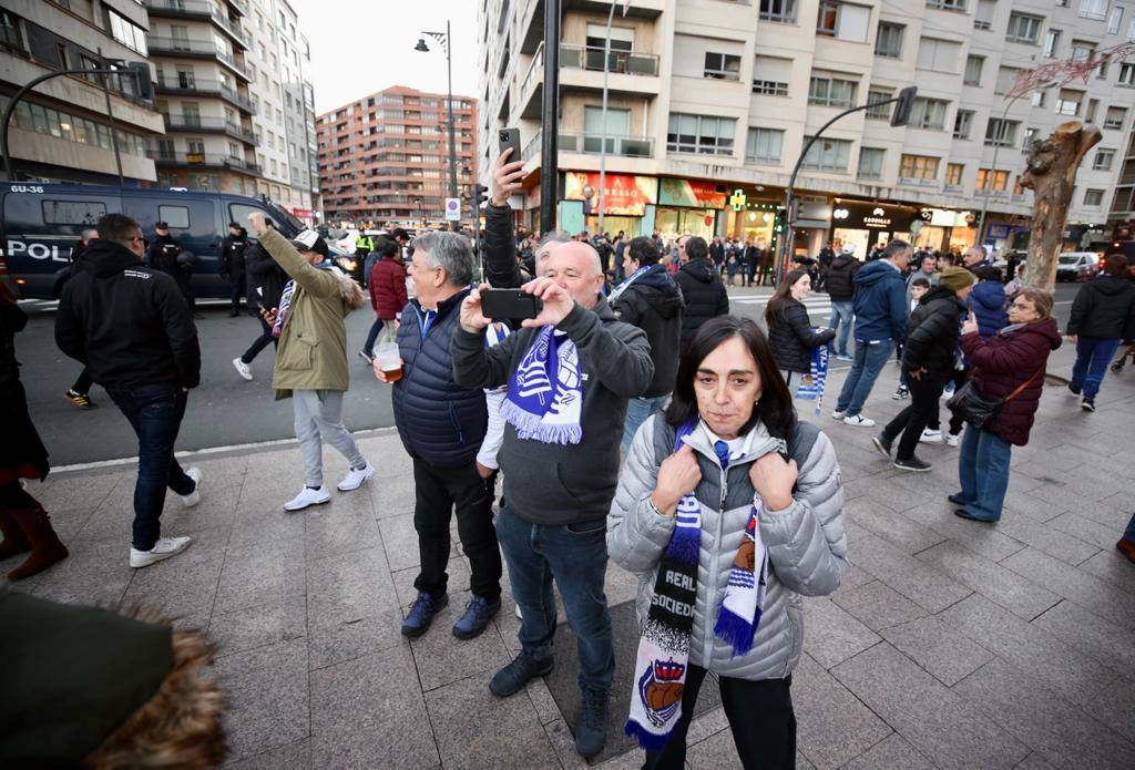 Fotos: El recorrido de los donostiarras del Espolón a República Argentina