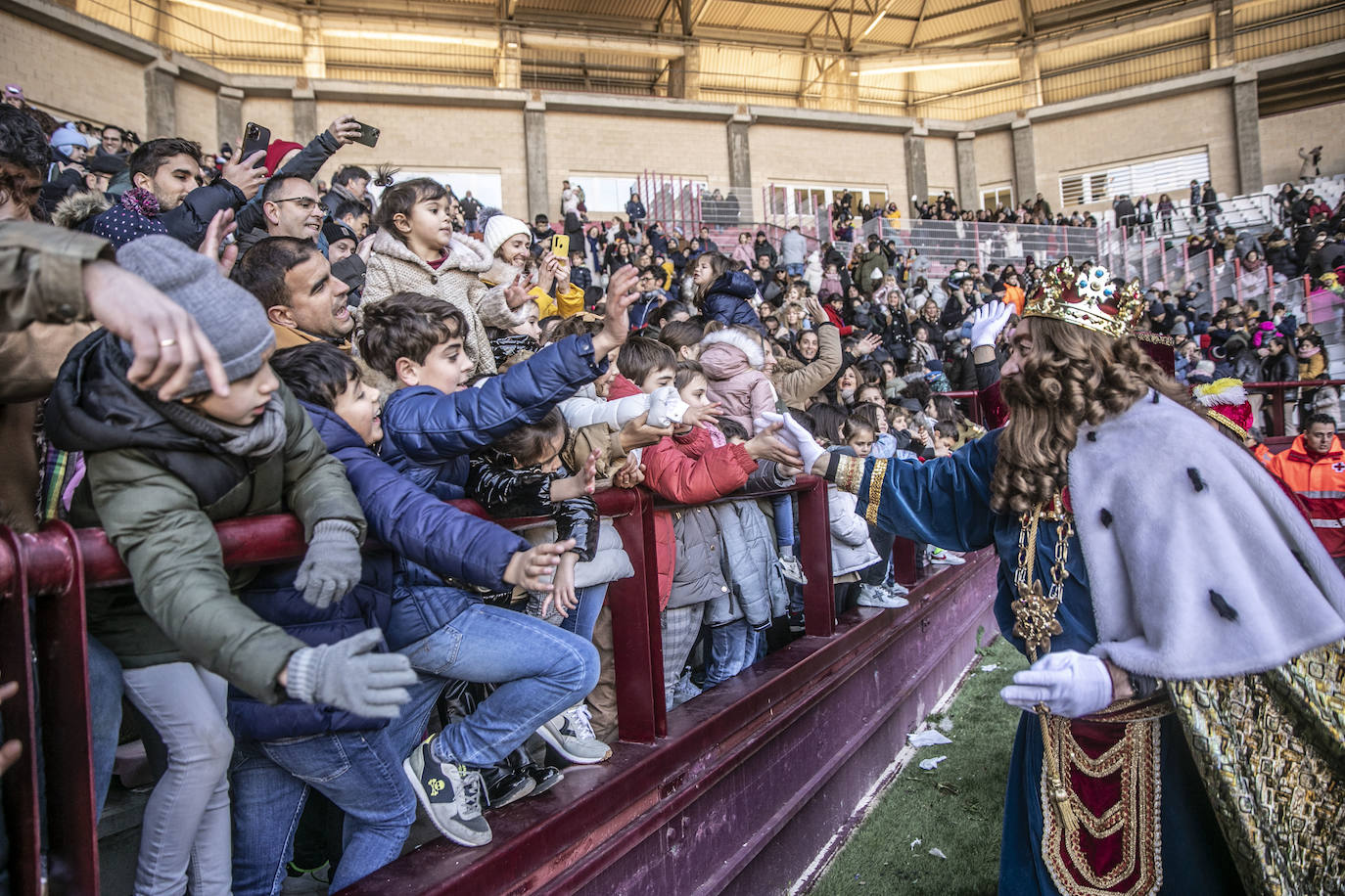 Fotos: Los Reyes Magos llegan a Logroño